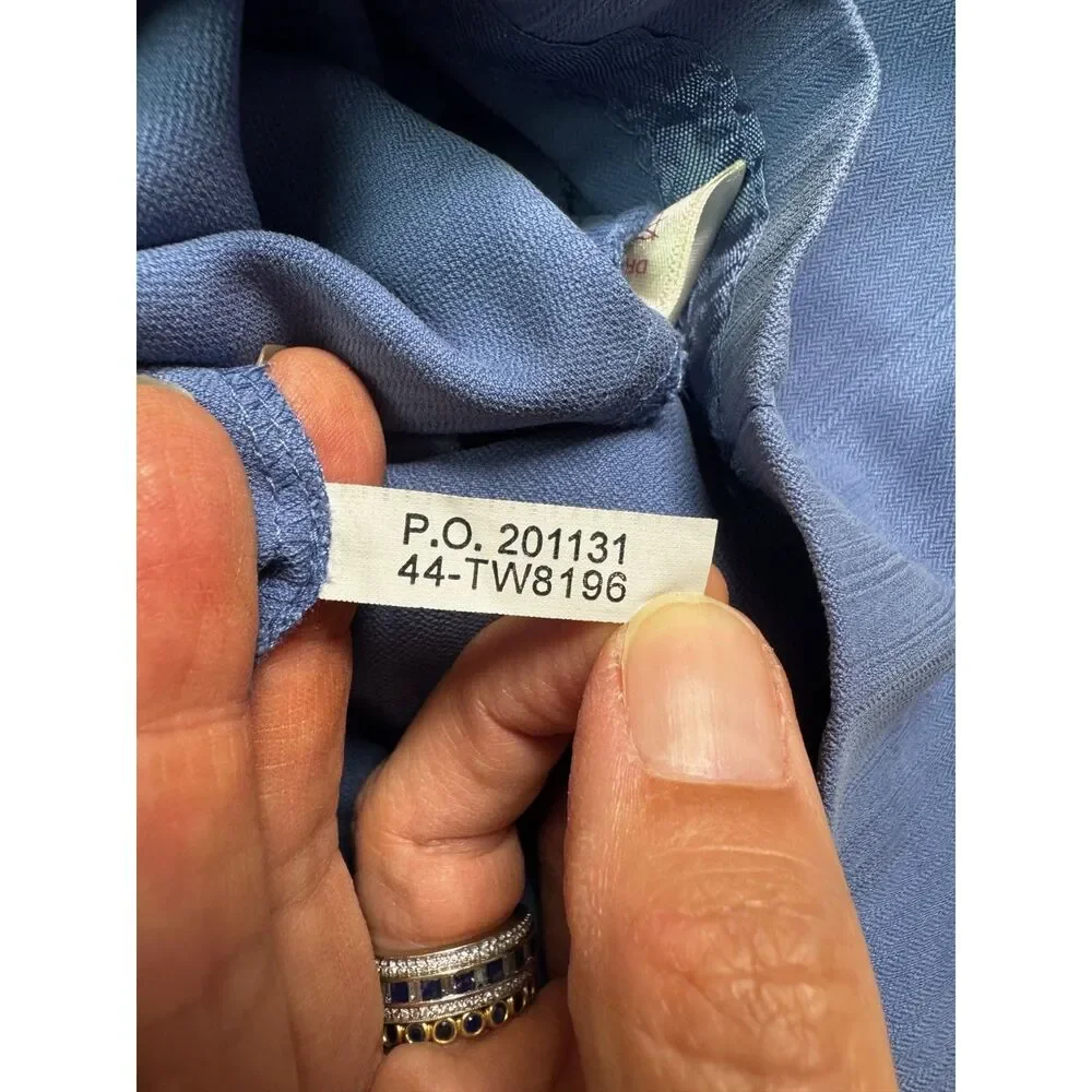 VINTAGE - TOMMY BAHAMA 100% Silk Periwinkle Blue Pleated Zip Front Shorts, Sz 6